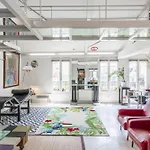 Apartment Loft Beaubourg - Marais Paris